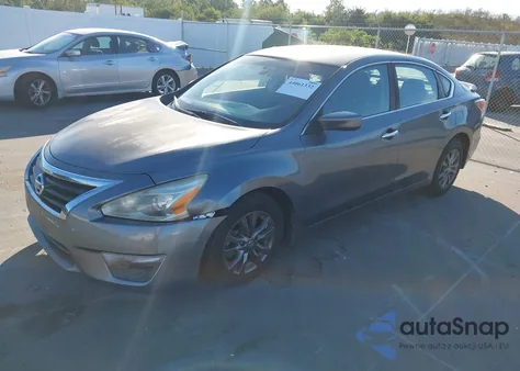 2015 Nissan Altima 2.5 S из США, поврежденный, VIN 1N4AL3AP4FN922846